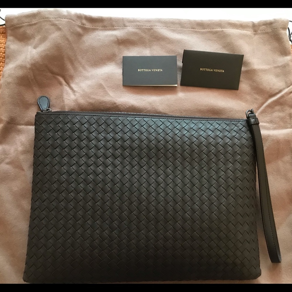 Bottega Veneta Large Intrecciato Clutch
